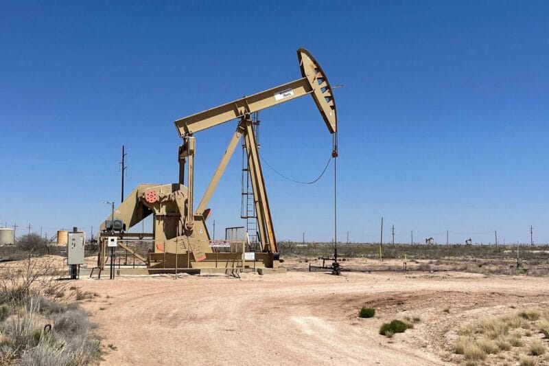 pumping oil